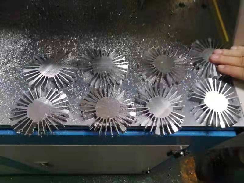 散熱器太陽花材料切割圖